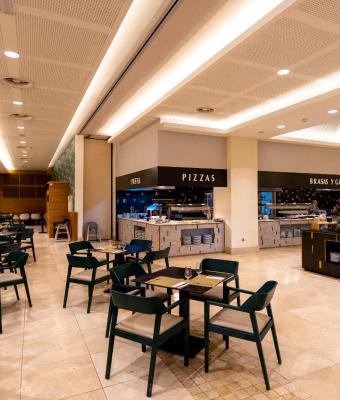 “Los Porches” Buffet restaurant Puerto Antilla Grand Hotel Islantilla Lepe “Los Porches” Buffet restaurant Puerto Antilla Grand Hotel Islantilla Lepe